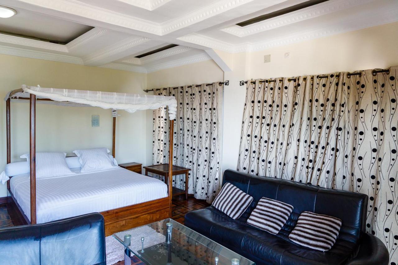 Hotel Melrose Sambava Ngoại thất bức ảnh